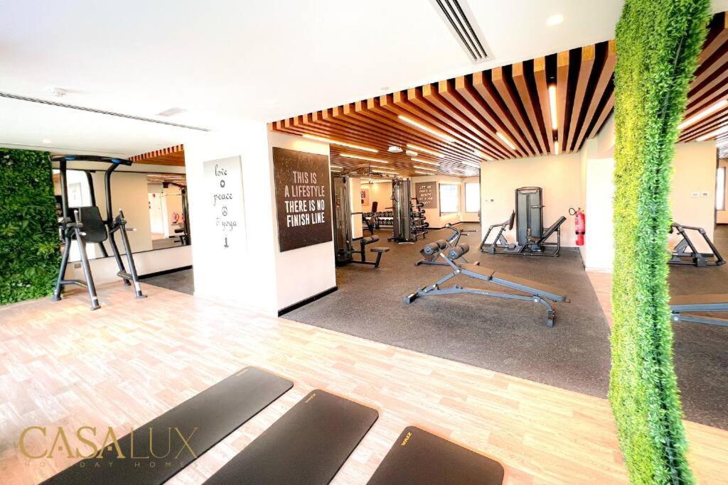 Lovely Big Studio W/ Burj Khalifa View In Downtown Dubai Exteriör bild