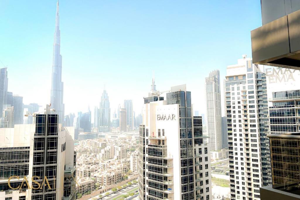 Lovely Big Studio W/ Burj Khalifa View In Downtown Dubai Exteriör bild